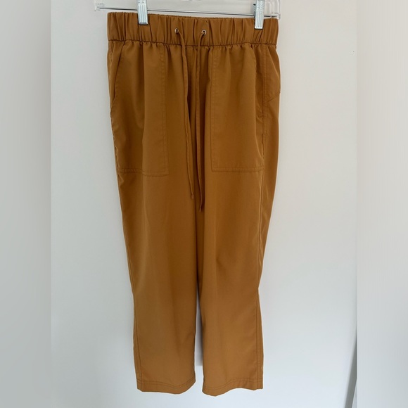 Mustard yellow stretchtech old navy pants size small - Picture 1 of 6